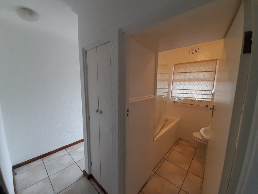 1 Bedroom Property for Sale in Plumstead Western Cape
